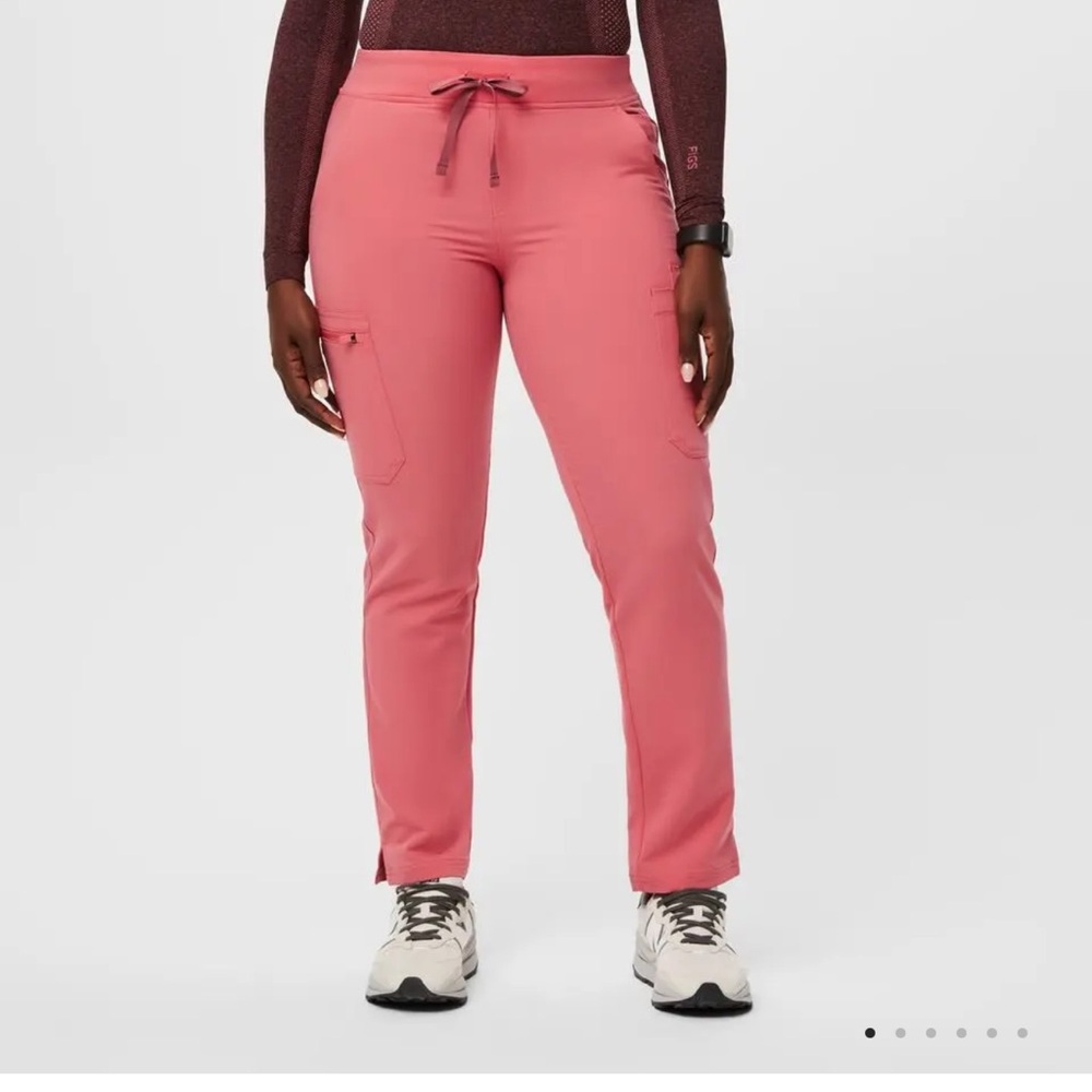 FIGS Yola Skinny Scrub Pants 2.0
